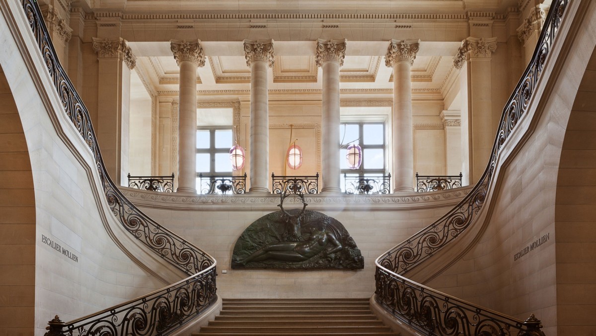 Balustrada inspirowana Mollien stairs Louvre museum (Paris, France)